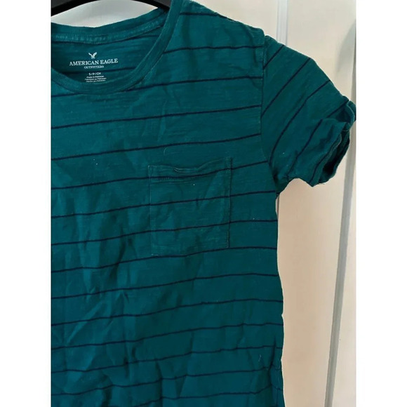 American Eagle Outfitters Men’s size Small striped Pocket t -shirt - Picture 5 of 7